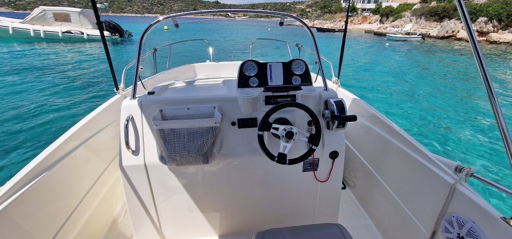 Quicksilver 605 | Mamaka