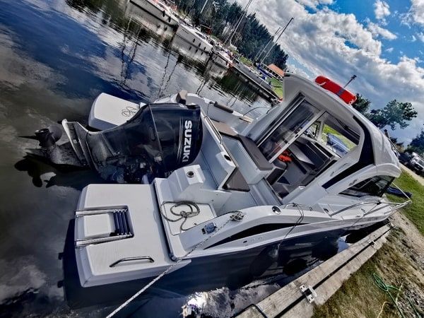 Beneteau Antares 8 | Blue Szejk