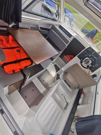 Beneteau Antares 8 | Blue Szejk