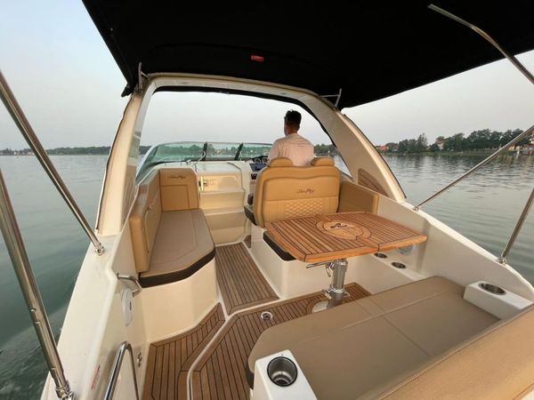 Sea Ray 265 | Sundancer