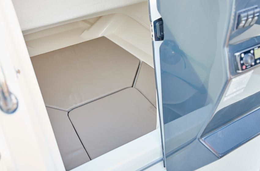 Quicksilver 675 | Lotti