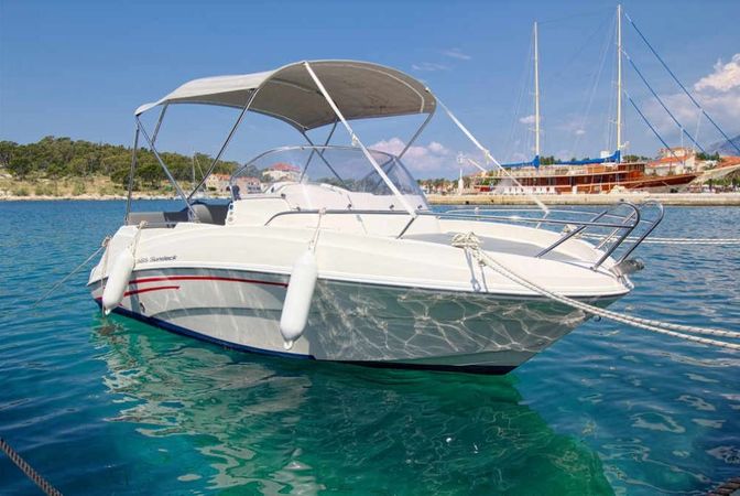 Prince 565 | Sundeck