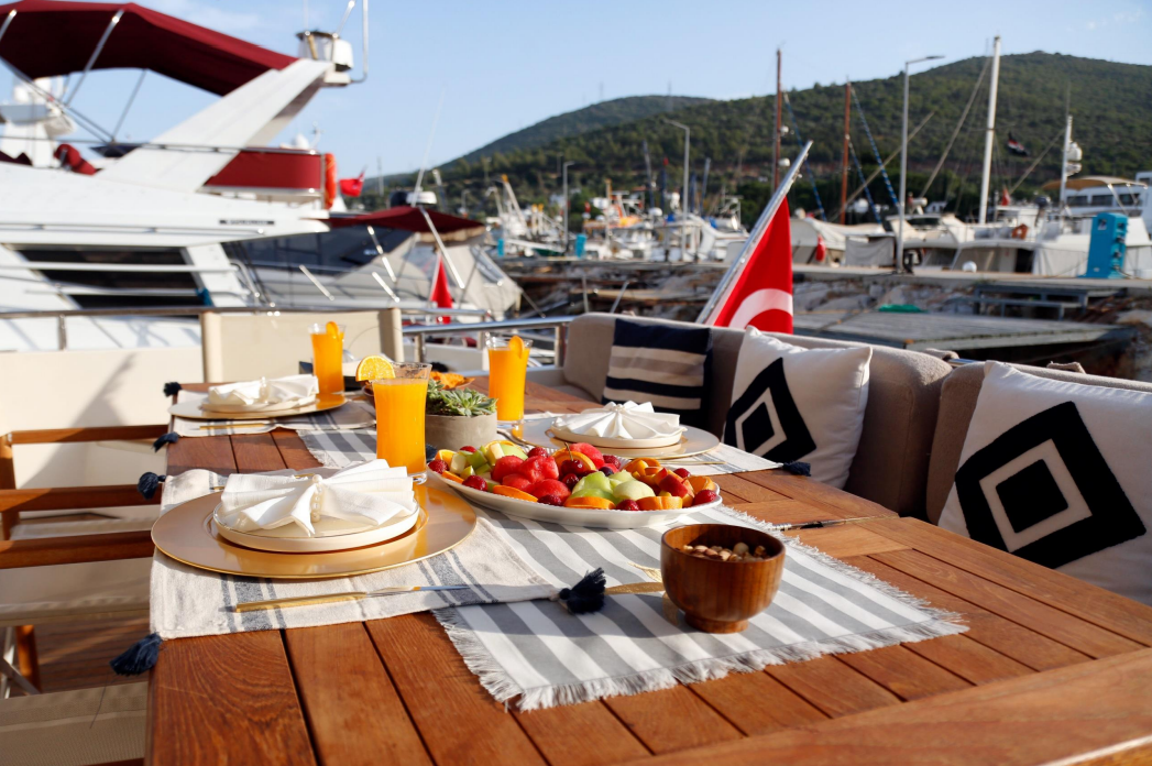 Princess 22 | Consent 24