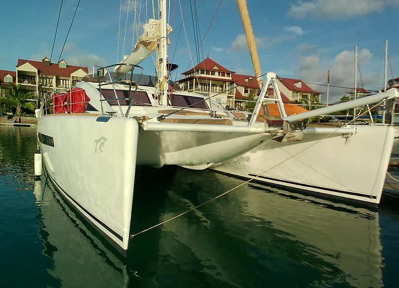 Privilege 615 | Cirrus