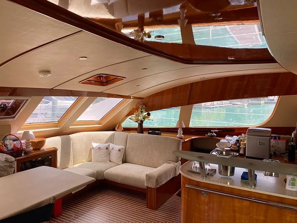 Privilege 615 | Cirrus