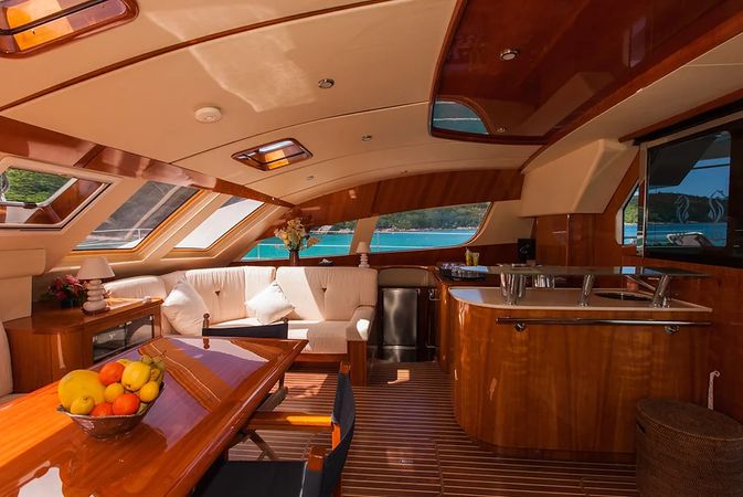 Privilege 615 | Cirrus