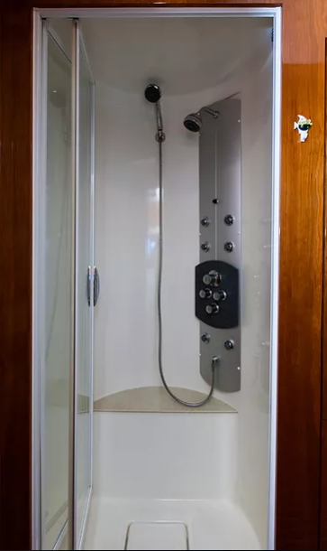 Privilege 615 | Cirrus