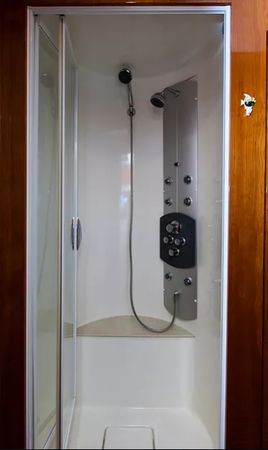 Privilege 615 | Cirrus