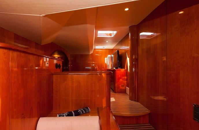 Privilege 615 | Cirrus