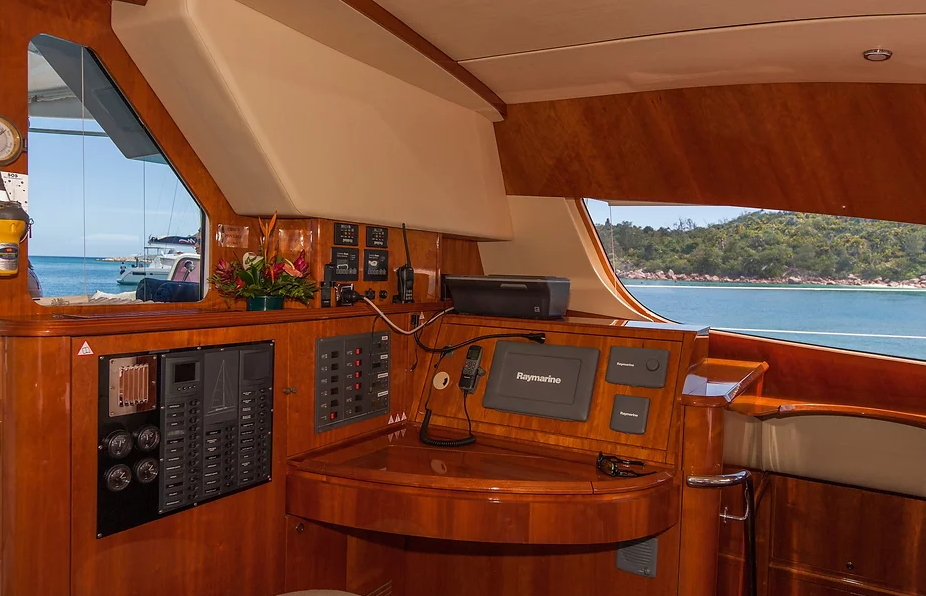 Privilege 615 | Cirrus