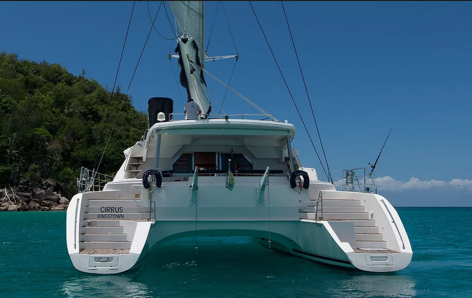 Privilege 615 | Cirrus