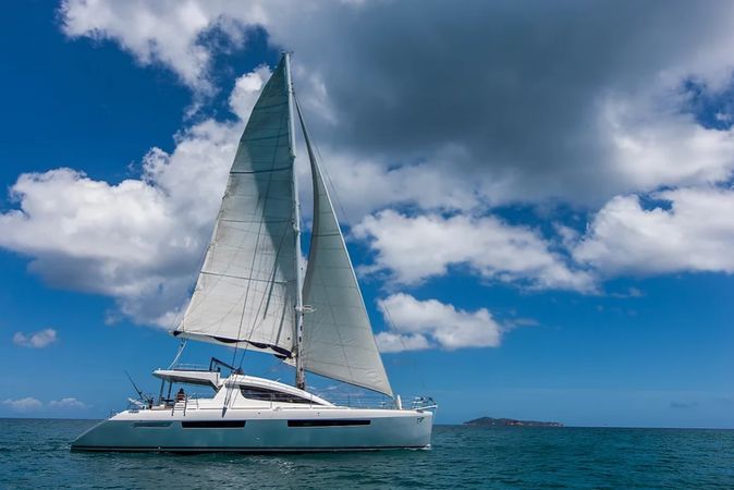 Privilege 615 | Cirrus