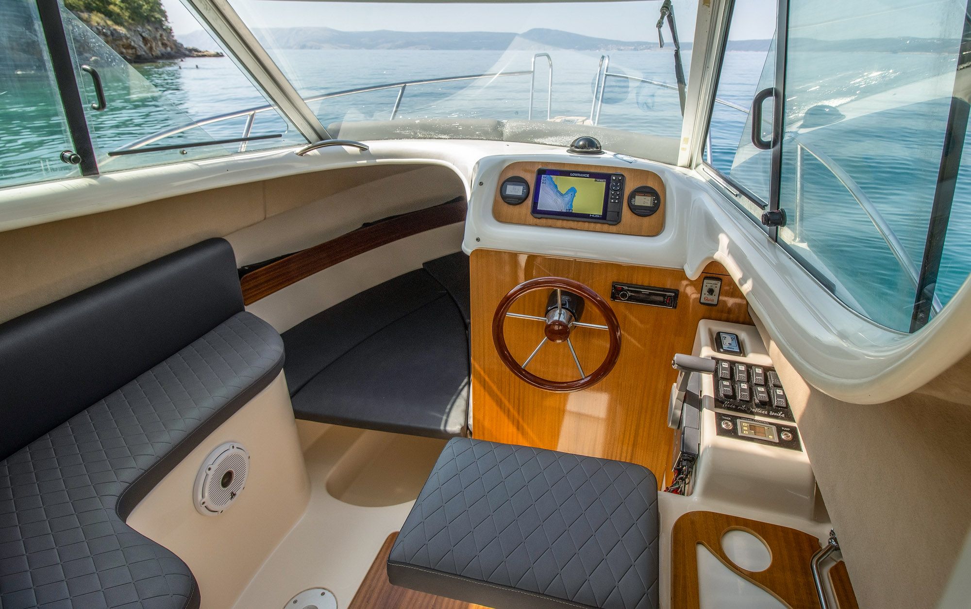 Sessa Dorado 22 | 10