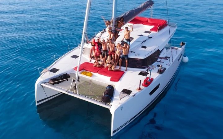Fountaine Pajot Elba 45 | Makani