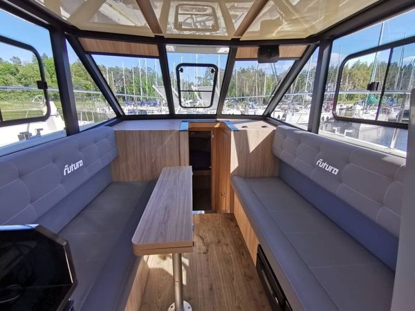 Cobra Yachts 40 | VIP Disco