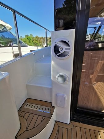Cobra Yachts 40 | VIP Disco