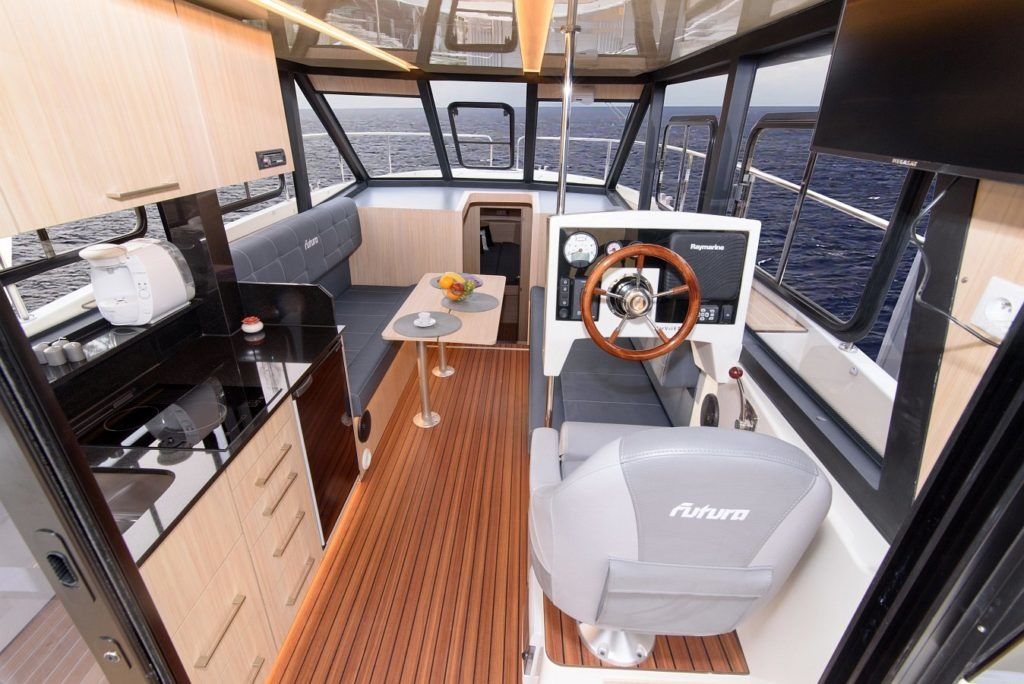 Cobra Yachts 40 | Carmelia 3