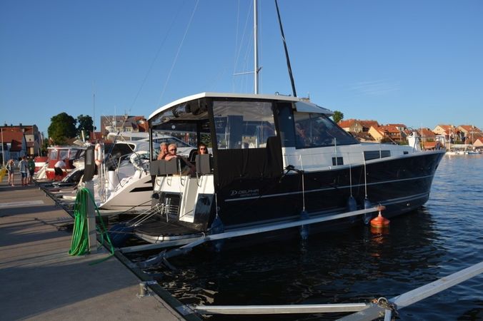 Nautika 1000 | Czarny Piotrus