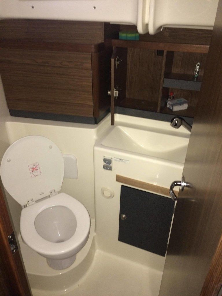 Nautika 1000 | Czarny Piotrus