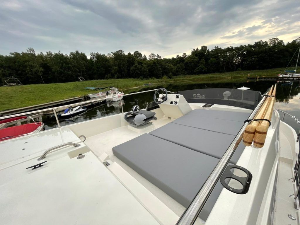 Sun Camper 35 Flybridge | Fawor 1