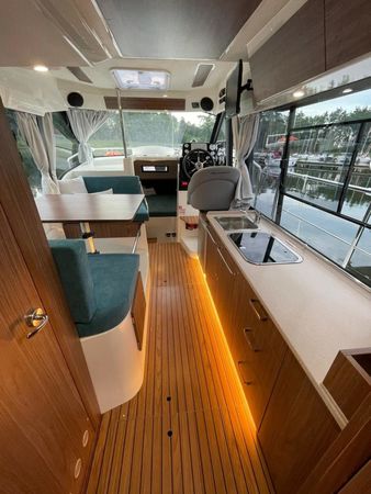 Sun Camper 35 Flybridge | Fawor 1