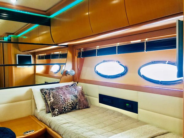 Pershing 76 | Nadezhda Omsk