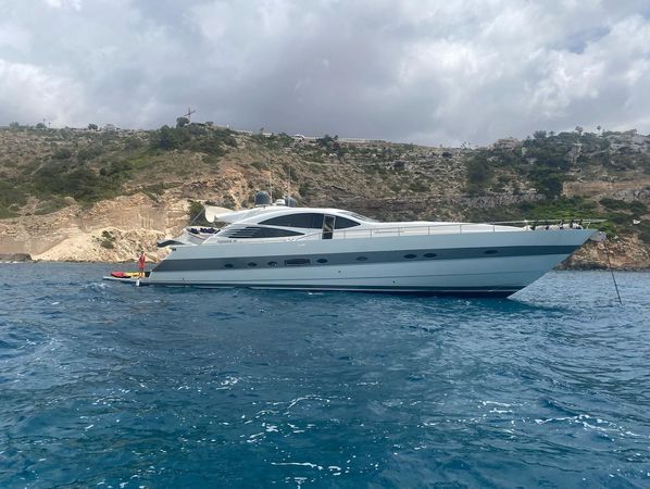 Pershing 76 | Nadezhda Omsk