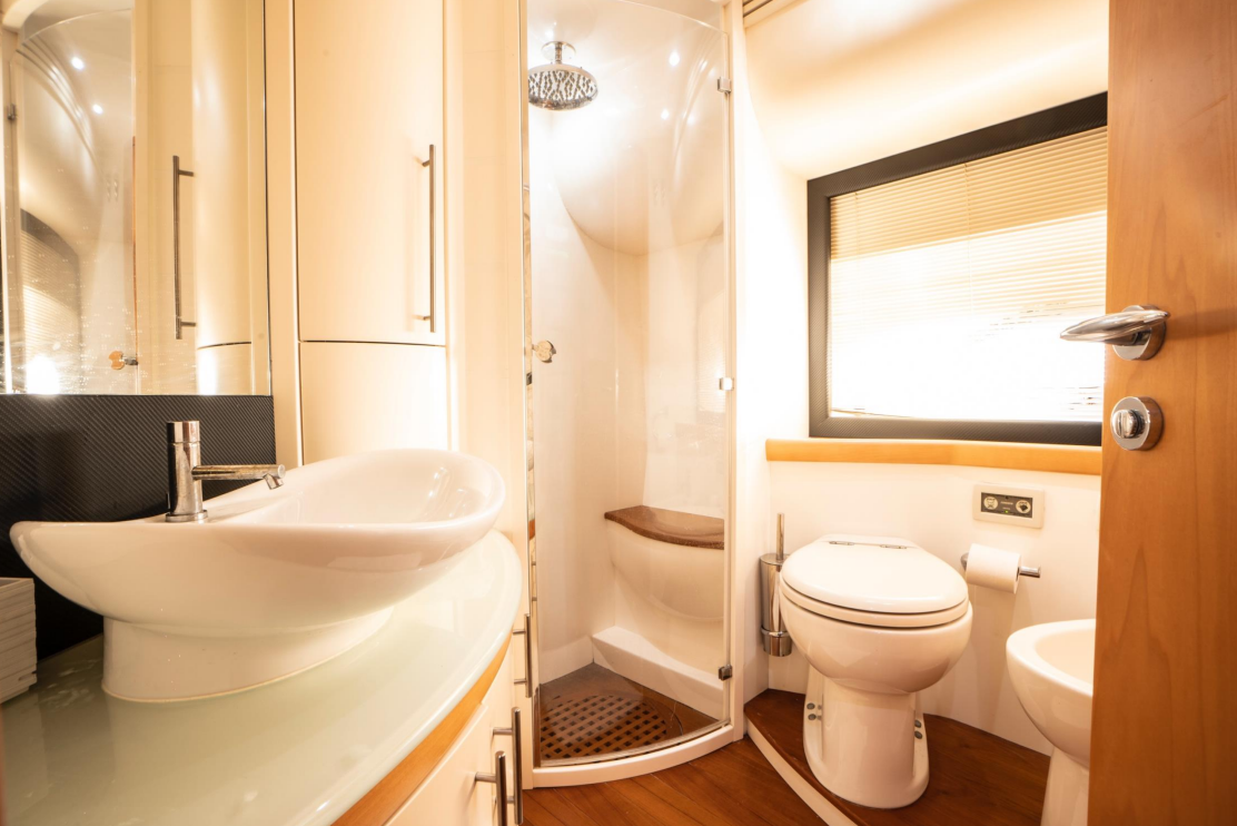 Pershing 76 | Nadezhda Omsk