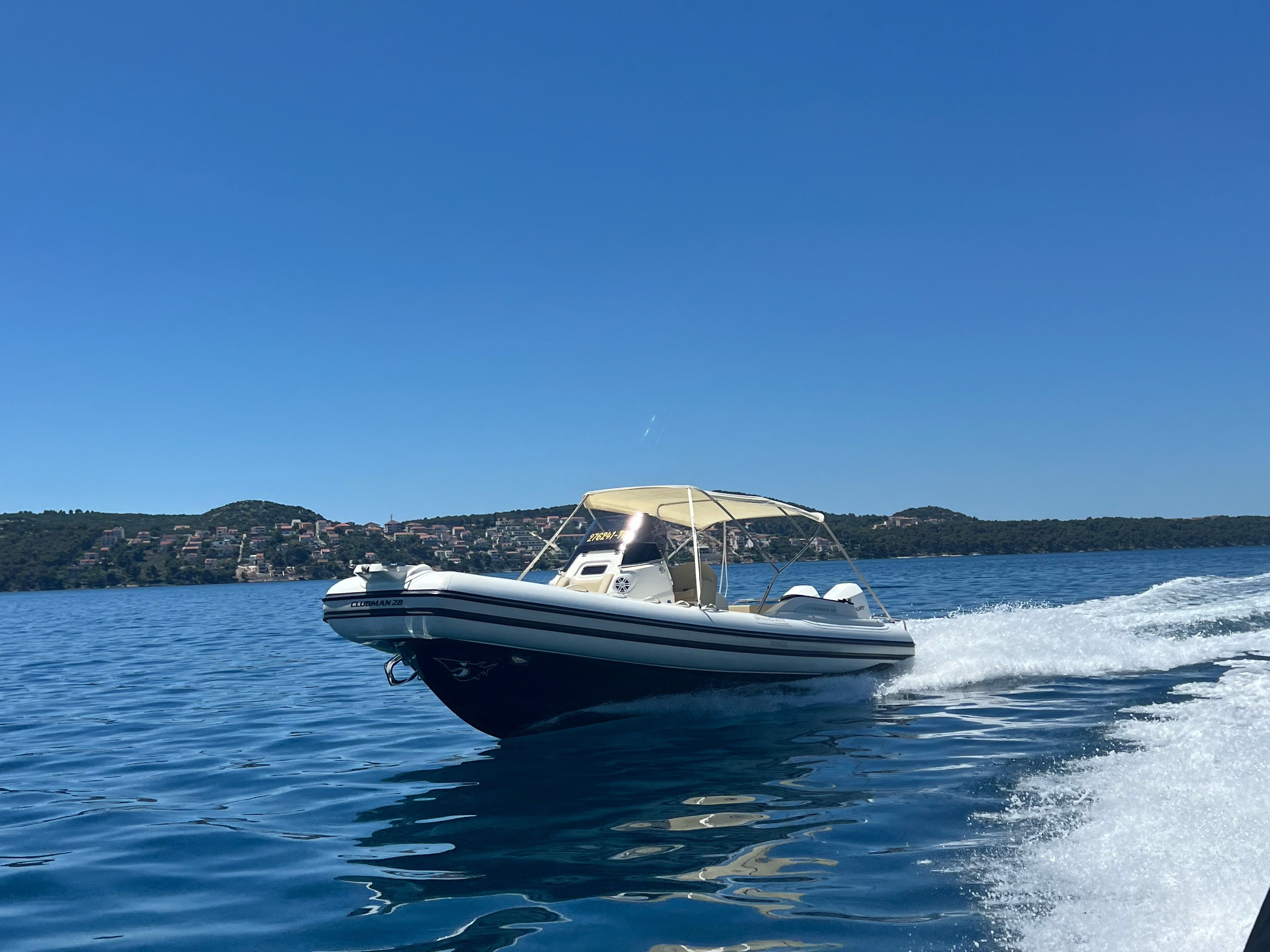 Joker Clubman 28 | 22