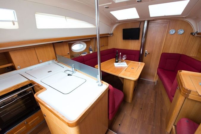 Elan 384 Impression | Leukothea