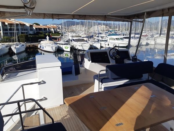 Nautitech 47 Power | Chill