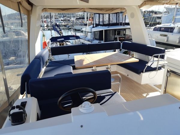 Nautitech 47 Power | Chill