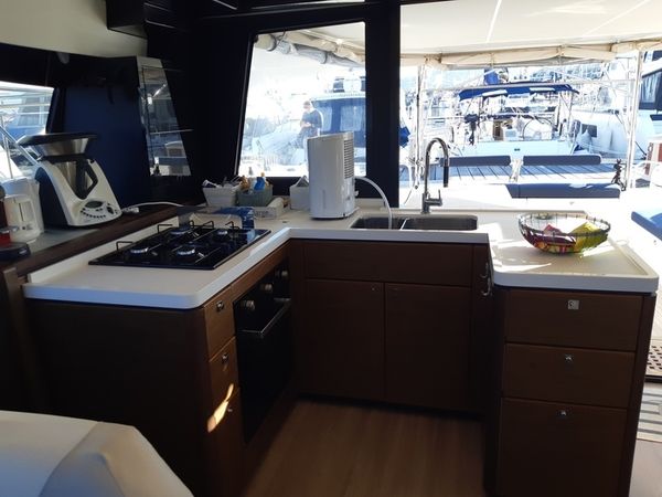 Nautitech 47 Power | Chill