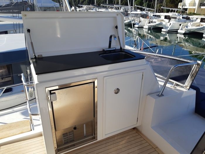 Nautitech 47 Power | Chill