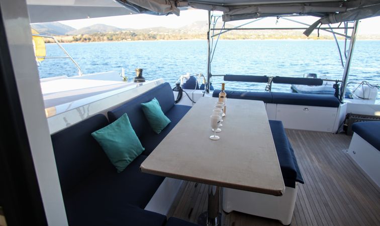 Nautitech 47 Power | Chill