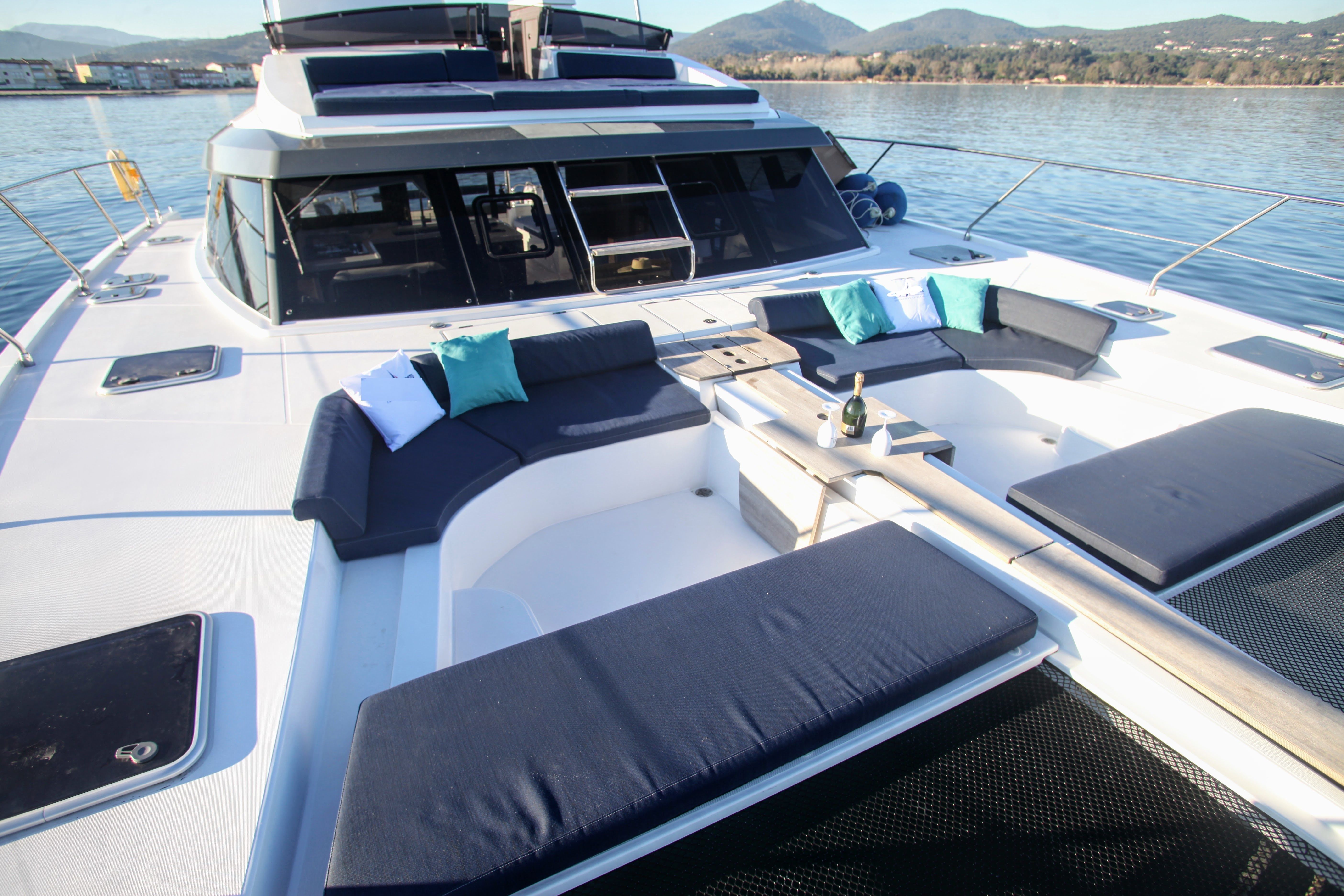 Nautitech 47 Power | Chill