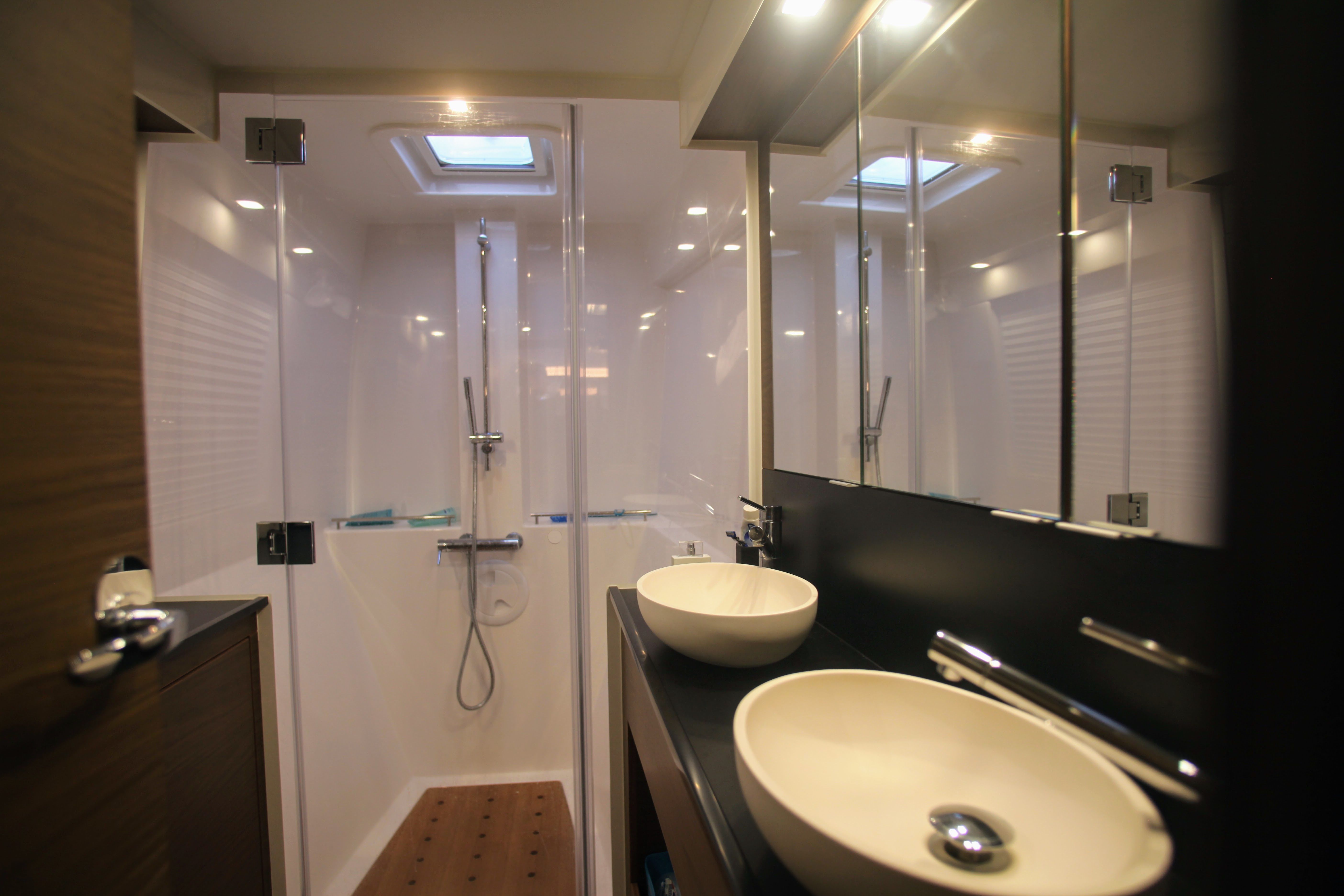 Nautitech 47 Power | Chill