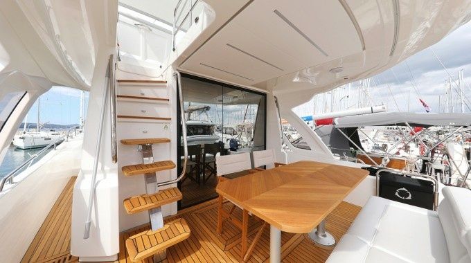 Greenline 45 Fly | Pepper