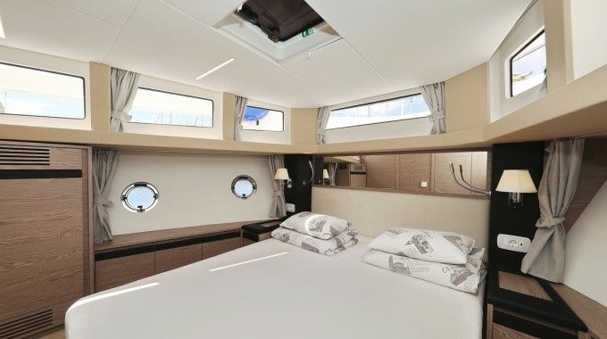 Greenline 45 Fly | Pepper