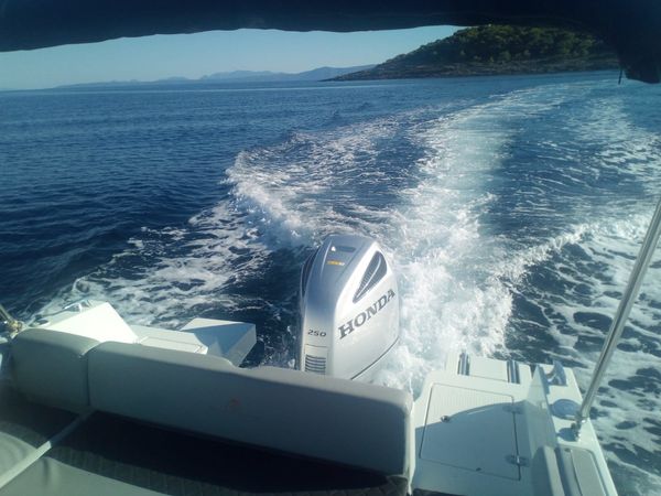 Atlantic Marine 750 | Open