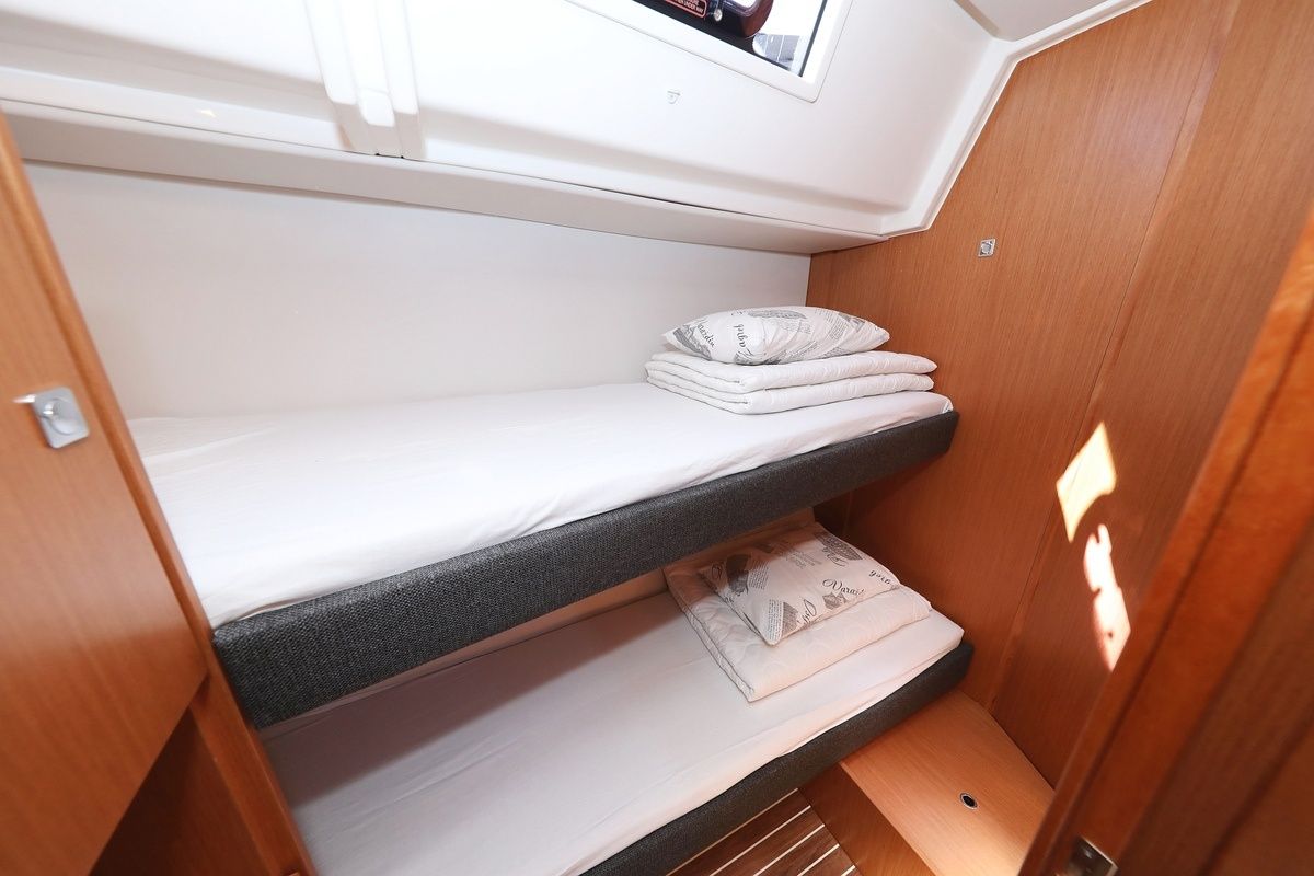 Bavaria C50 | Naltoya