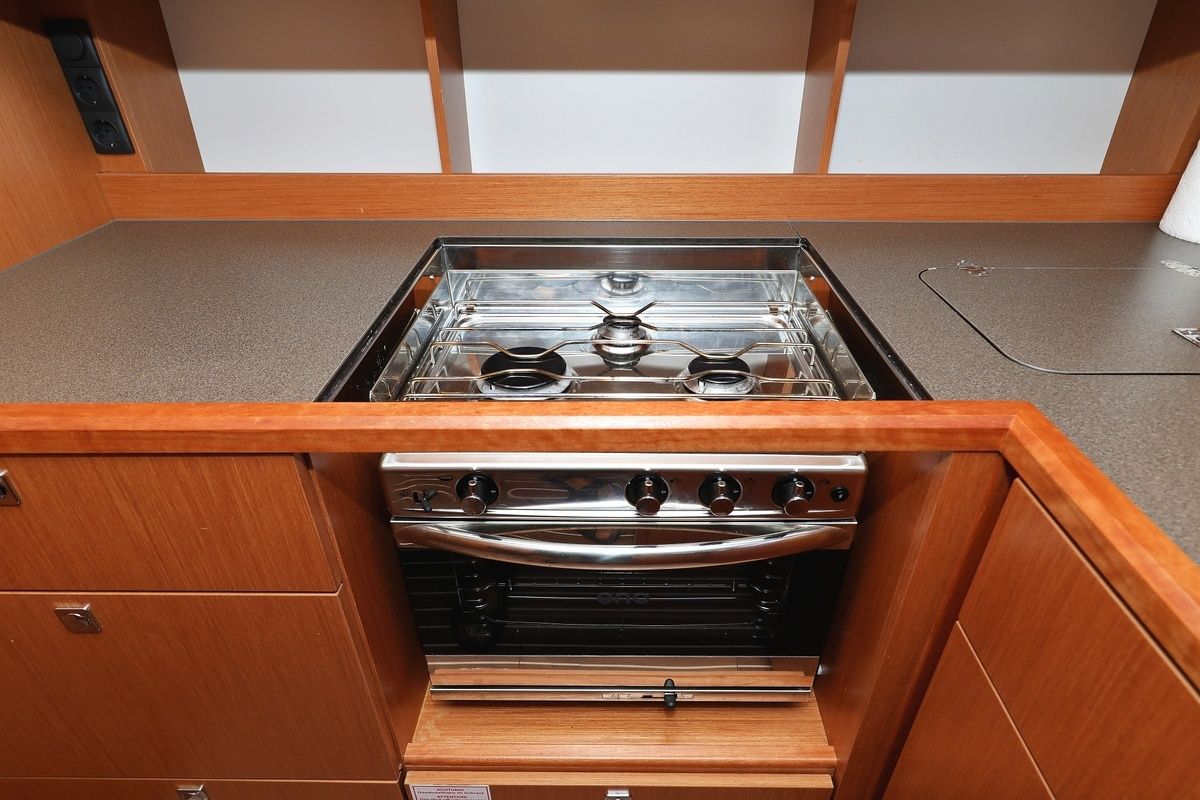 Bavaria C50 | Naltoya