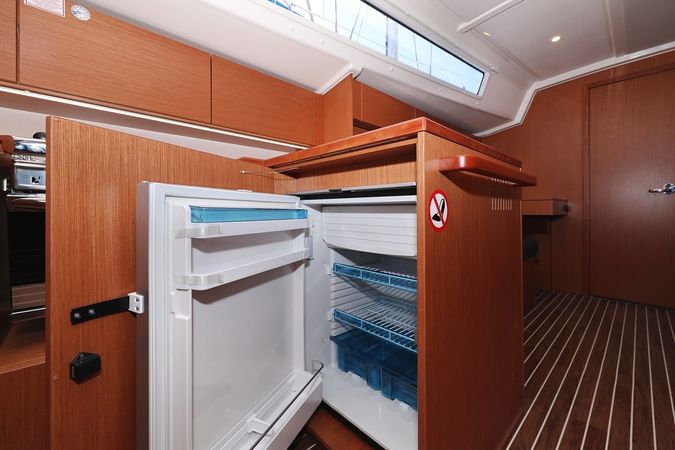 Bavaria C42 | SeaTime