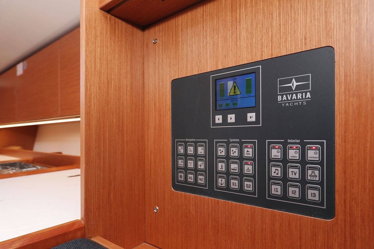 Bavaria C42 | SeaTime