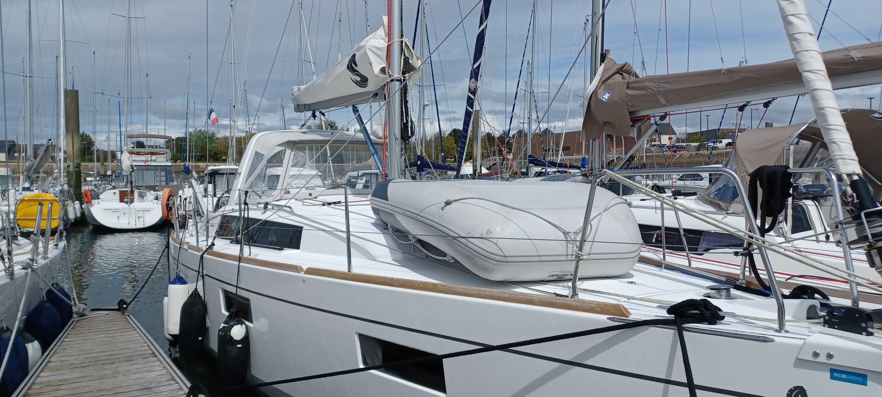 Beneteau Oceanis 38.1 | Taomino