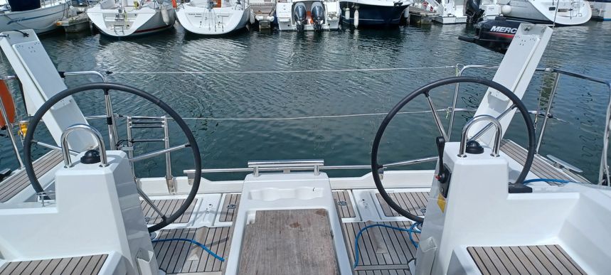 Beneteau Oceanis 38.1 | Taomino