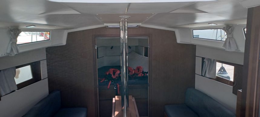 Beneteau Oceanis 38.1 | Taomino