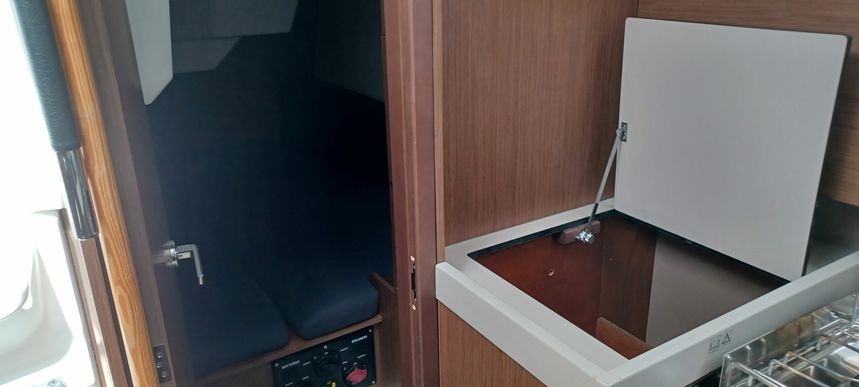 Beneteau Oceanis 38.1 | Taomino