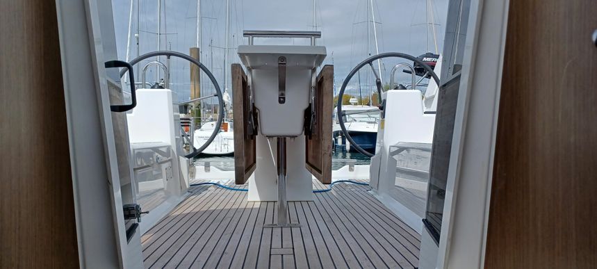 Beneteau Oceanis 38.1 | Taomino