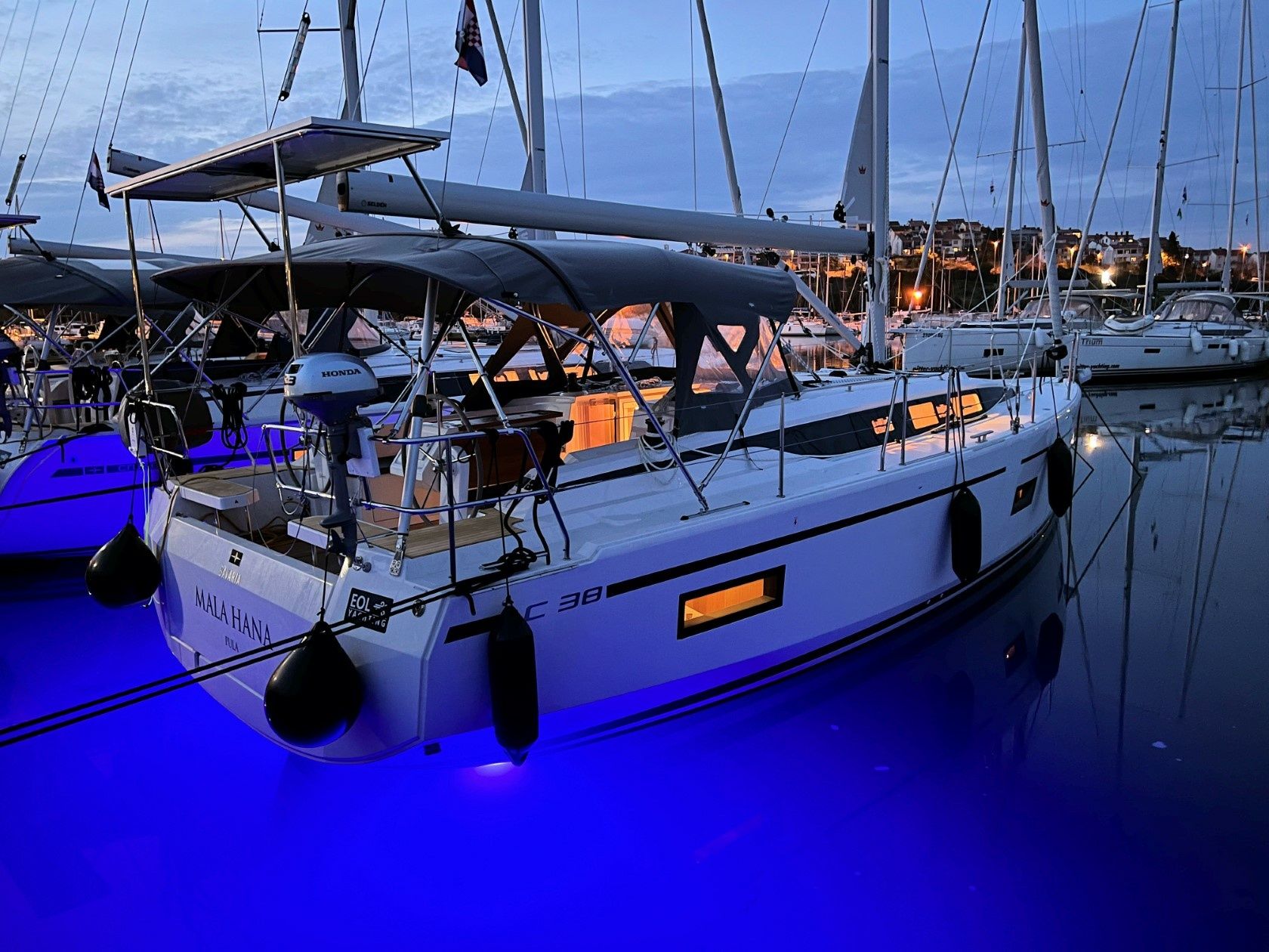 Bavaria C38 | Mala Hana